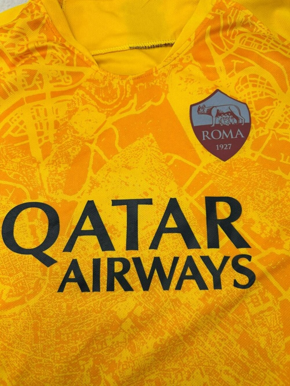 AS Roma Mens Jersey Yellow XL Polyester Map Design Short Sleeve Good Condition - Picture 2 of 5